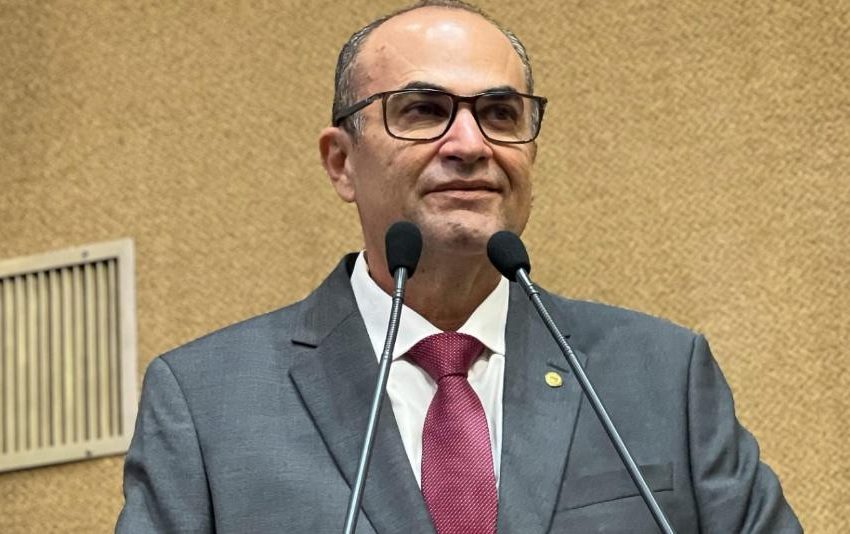 Hassan quer política de incentivo à doação de sangue na Bahia