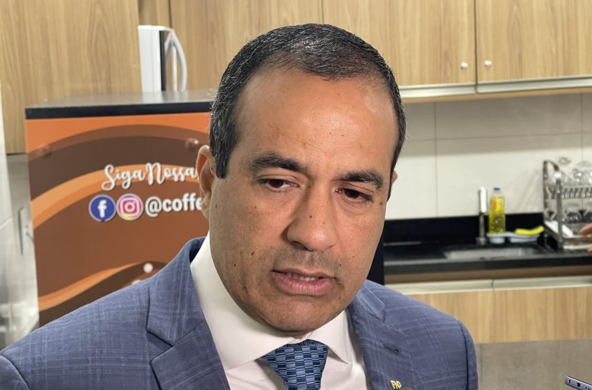 Bruno Reis elogia Isabela Suarez e incentiva participação feminina na política baiana