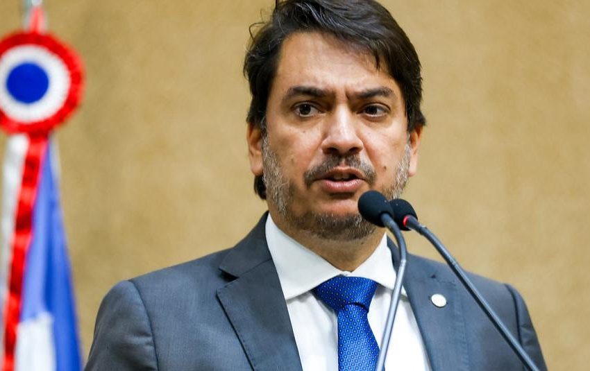 Tavares saúda Ibotirama e Riacho de Santana