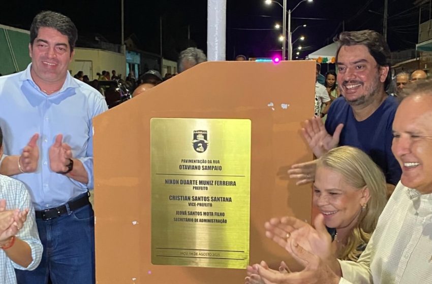 Pedro Tavares participa de inauguração de obra no aniversário de Iaçu