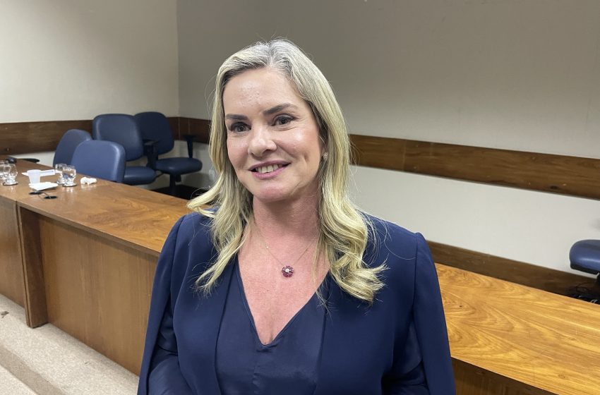 Ivana Bastos elogia senador Angelo Coronel e reforça unidade da base governista na Bahia