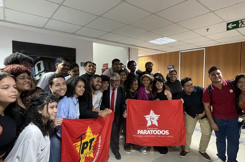 Deputado Rosemberg reforça necessidade de gratuidade no transporte intermunicipal para universitários