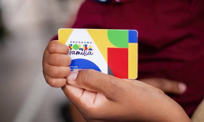 Caixa paga Bolsa Família a beneficiários com NIS final 8