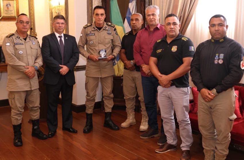Prefeitura articula com Comando-Geral da PM reforço no combate à poluição sonora e na segurança de Lauro de Freitas