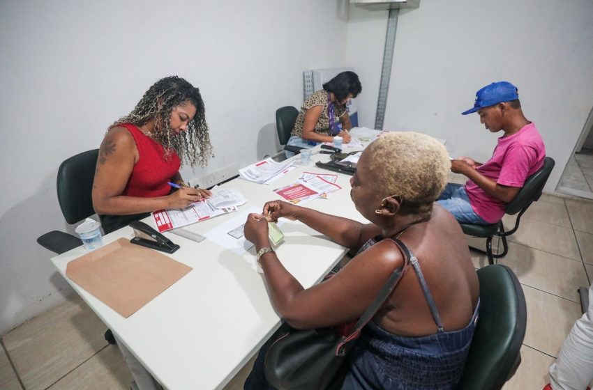 Prefeitura inicia cadastramento de vendedores ambulantes da orla nesta quarta-feira
