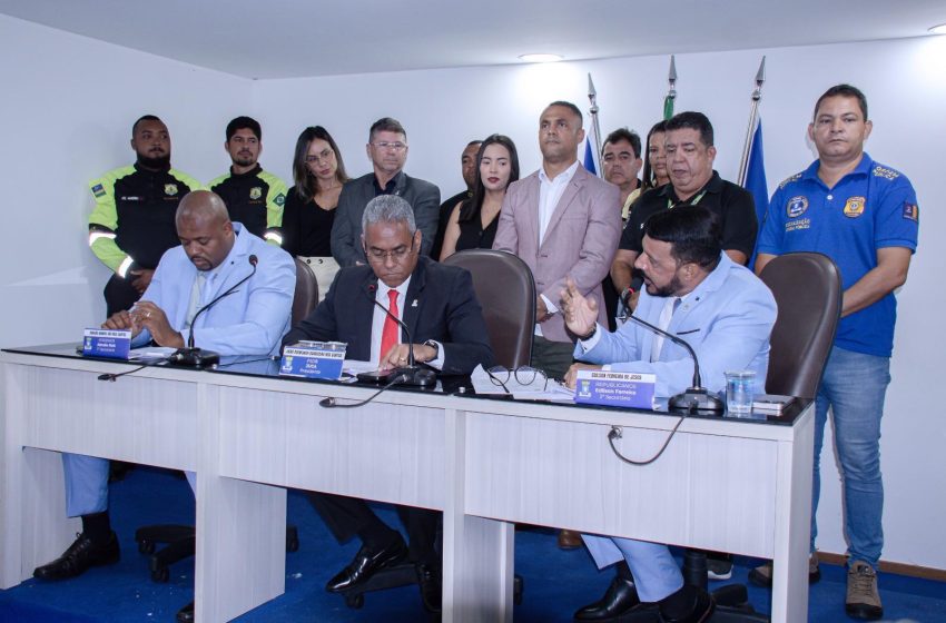 Prefeitura de Lauro de Freitas recebe moção de aplauso por trabalho em prol da segurança viária