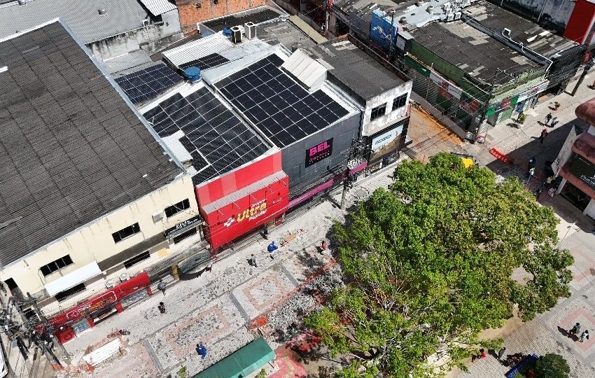 Camaçari: Obras do Centro Histórico e da Av. Eixo Urbano Central passam por vistoria técnica