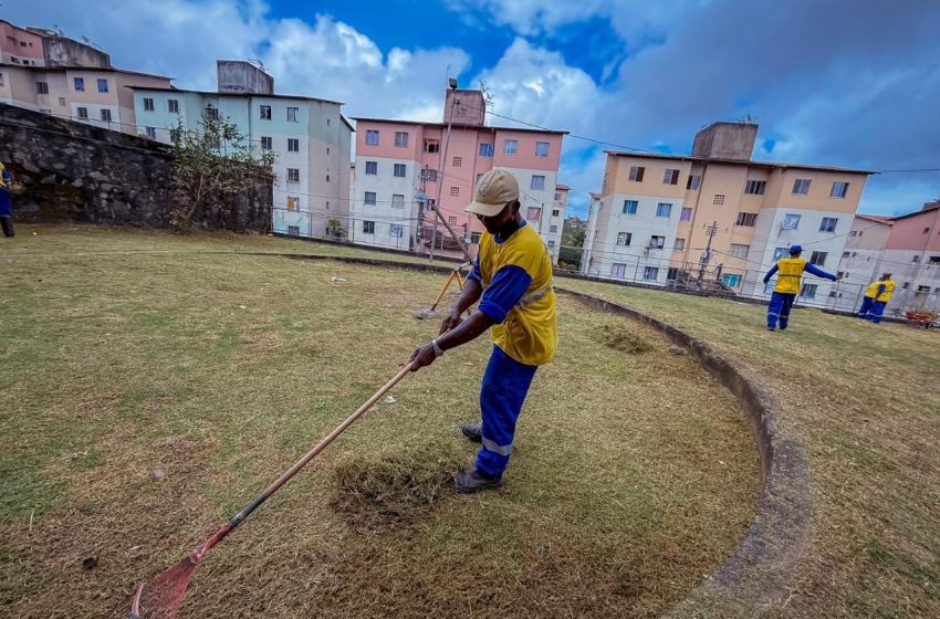 Mutirão leva mais limpeza e cuidado ao bairro do Capelão
