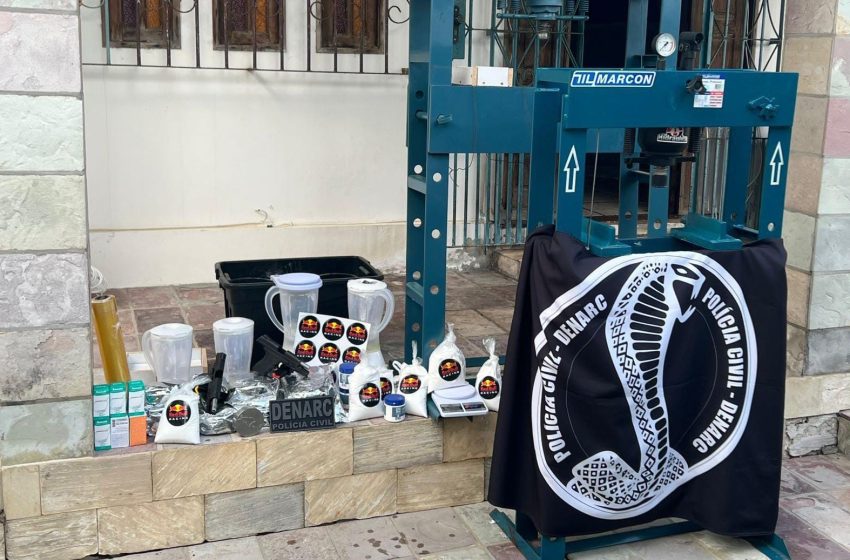Foragido é capturado em Lauro de Freitas com laboratório de cocaína
