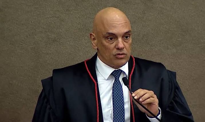 Moraes garante imparcialidade do STF e rejeita influências externas no julgamento de Bolsonaro