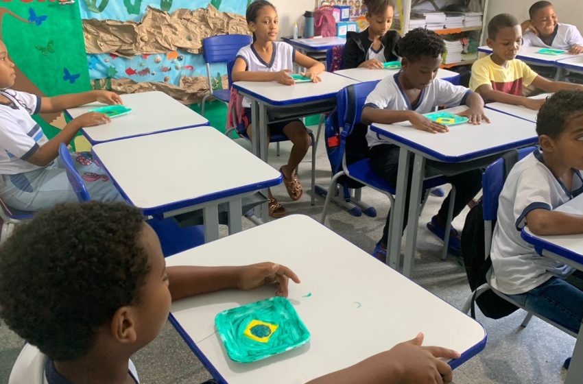 Escola em São Francisco do Conde promove atividades artísticas sobre “Olhares da Independência”
