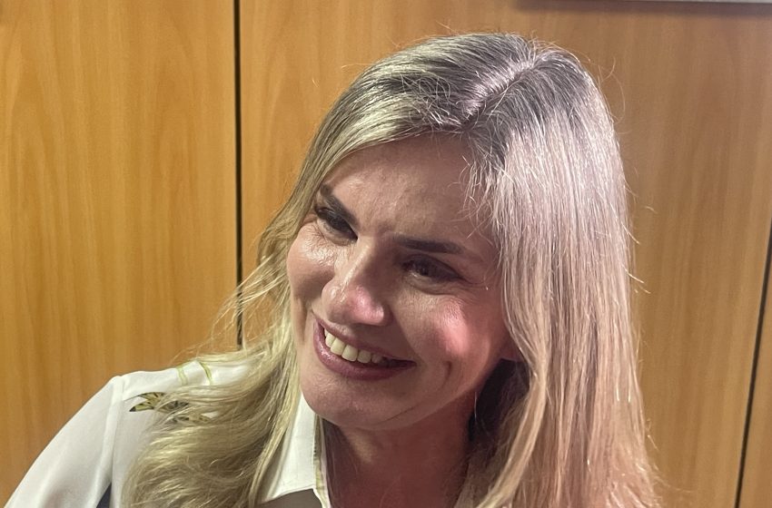 Presidente da ALBA destaca celeridade e organização nas votações: “15 a 20 projetos por semana”