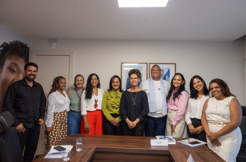 Lauro de Freitas busca fortalecimento da Assistência Social e Segurança Alimentar em reunião na SEADES