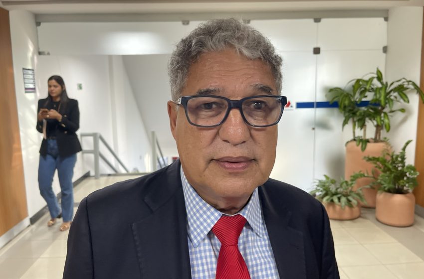 Rosemberg lamenta ausência da oposição em sessão sobre a ponte