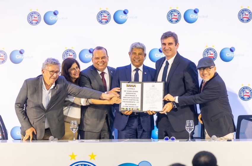 Luiz Caetano celebra anúncio do novo Centro de Treinamento do Esporte Clube Bahia em Camaçari