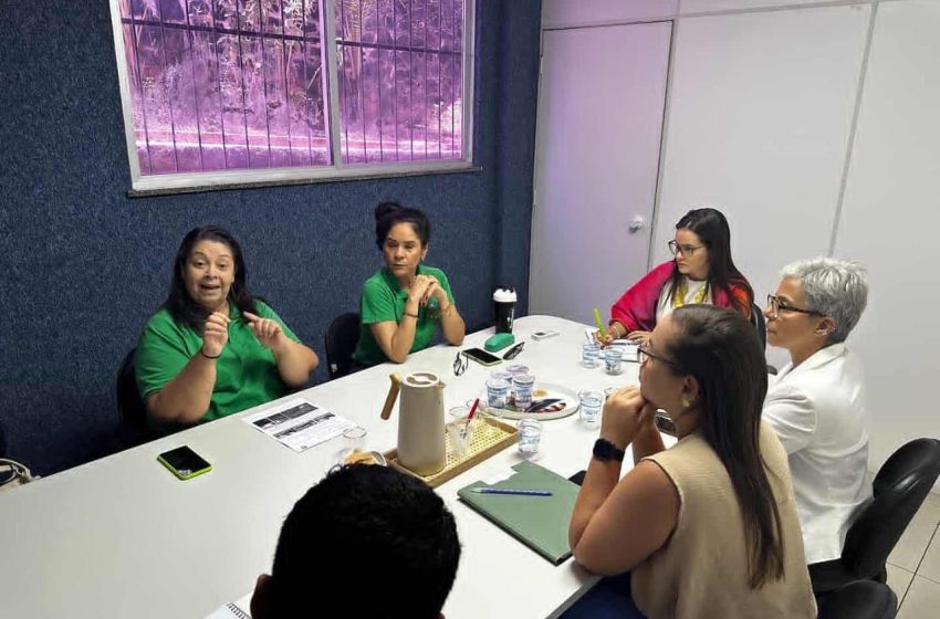 Prefeitura e Associação de Moradores de Ipitanga discutem pautas ambientais
