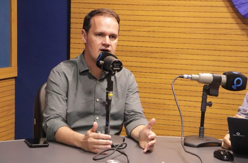 “O Governo Lula tem lado, e é o lado do povo brasileiro”, afirma Júlio Pinheiro