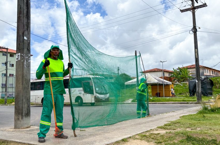 Prefeitura intensifica serviços de limpeza em diversos bairros de Camaçari