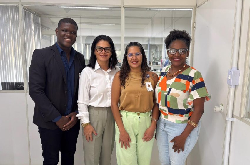 Prefeitura trata de políticas públicas de valorização da população negra com a SESAB