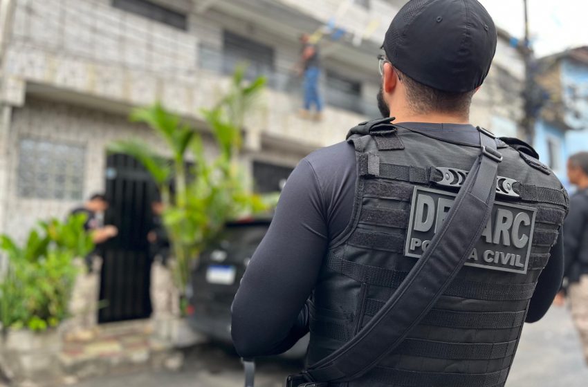 Operação Erva Afetiva tem alvos em Lauro de Freitas e desarticula rede interestadual de tráfico e lavagem de dinheiro
