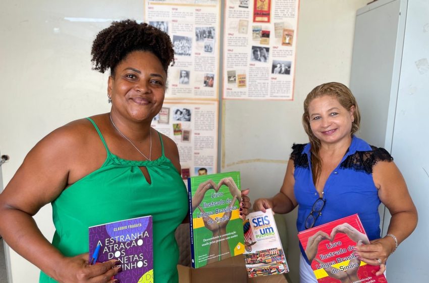 Lauro de Freitas fortalece incentivo à leitura com entrega de livros literários em escolas municipais de Itinga
