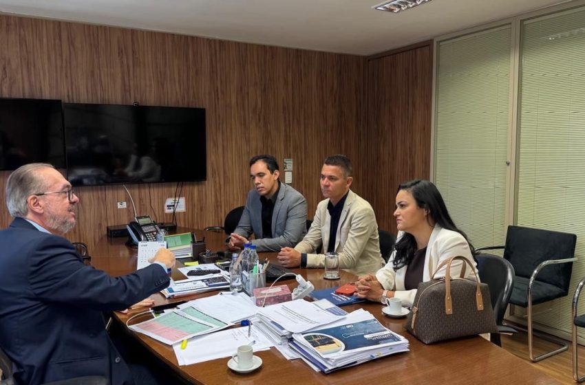 Em Brasília, Débora Regis articula parceria com a CNI para qualificação e novos empregos em Lauro de Freitas