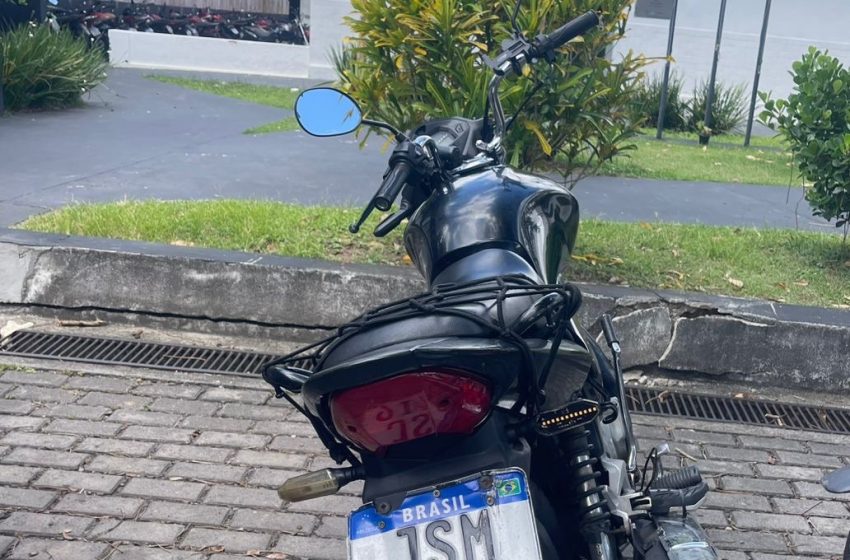 12º BPM recupera motocicleta com restrição de furto na Gleba C, em Camaçari