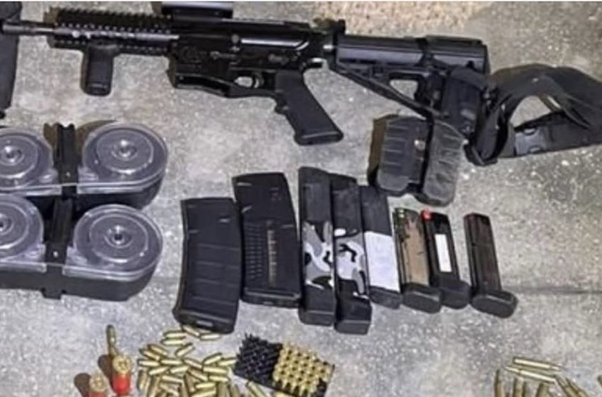 Operação policial em Lauro de Freitas apreende fuzil, drogas e coletes balísticos