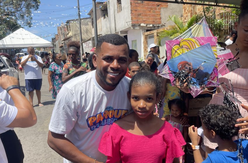 Vereador Fábio Carvalho realiza 4ª edição do Parque da Alegria e celebra dia de diversão para mais de 1.500 crianças no Parque São Paulo