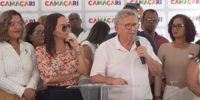 Caetano reage a críticas e afirma: “A oposição quer plantar terror, mas eu caminho com o povo”