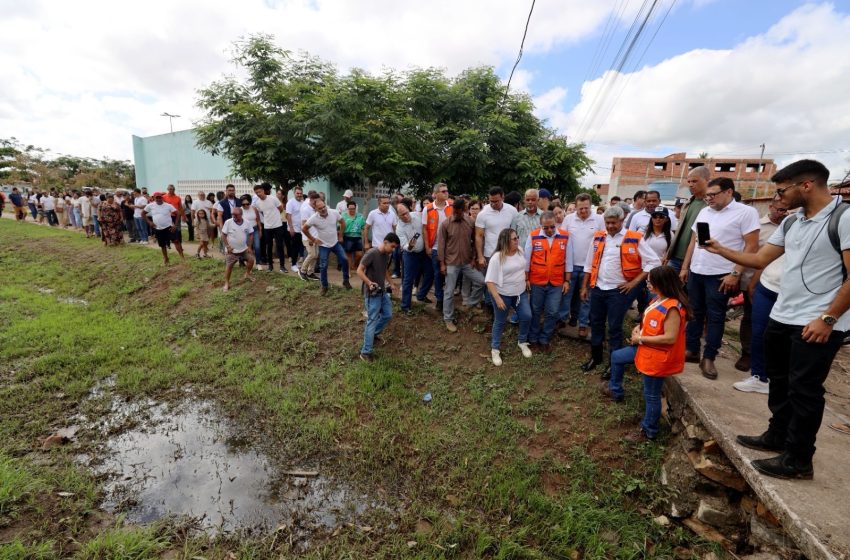  Governo do Estado reforça assistência após fortes chuvas e entrega equipamentos de saúde e defesa civil em Araci
