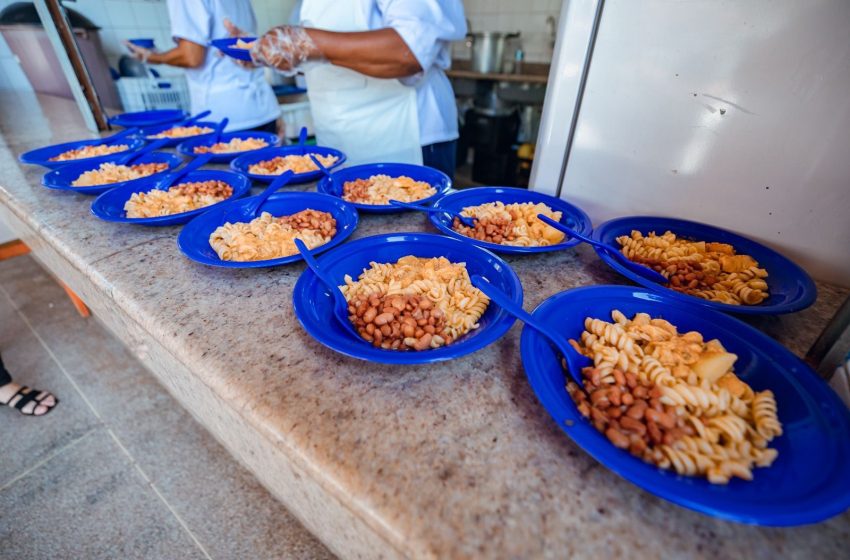  Prefeitura de Lauro de Freitas garante mais de 45 mil refeições especiais para alunos com restrições alimentares