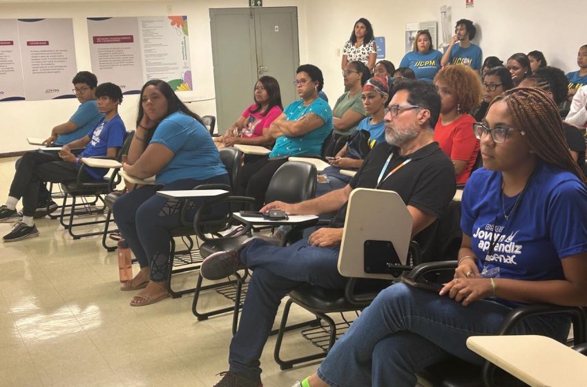 Prefeitura promove vivência prática para alunos do curso de assistente administrativo