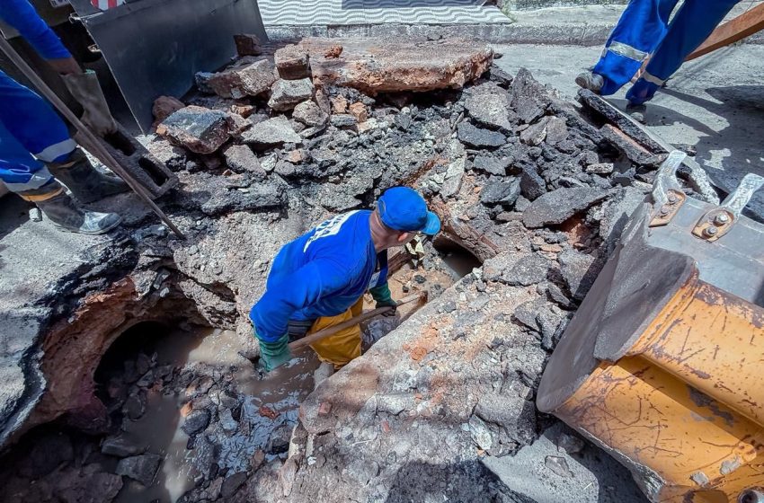 Prefeitura realiza manutenção de drenagem em Portão