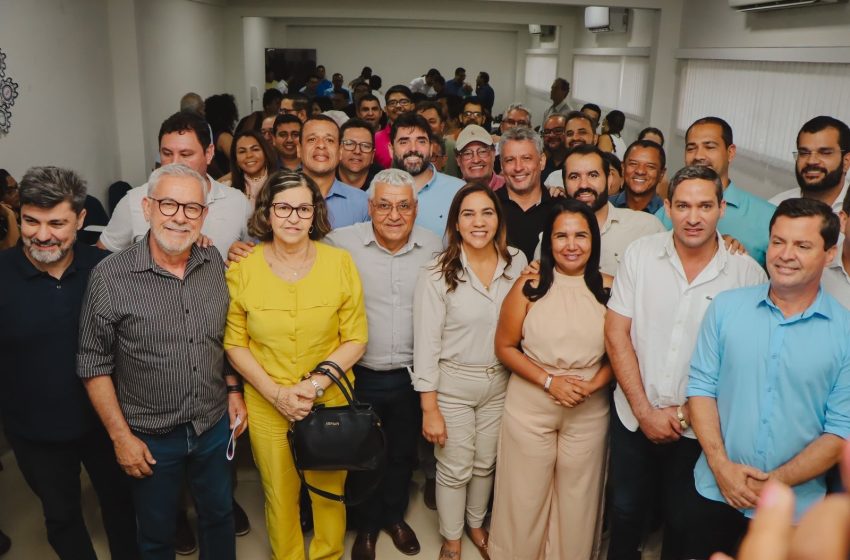 Governo da Bahia reúne Consórcio Interfederativo de Saúde do Alto Sertão e apresenta proposta para Unacon de Caetité