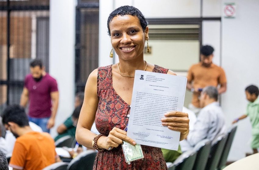  Prefeitura de Camaçari empossa 37 servidores aprovados em concurso público