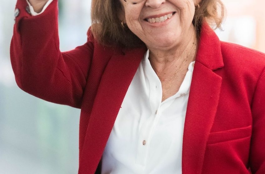 Aprovado na CCJ o projeto relatado por Lídice da Mata que reconhece o ofício do profissional da dança