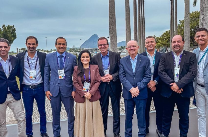  Débora Regis reforça protagonismo de Lauro de Freitas nas pautas ambientais e da COP 30 durante reunião da FNP