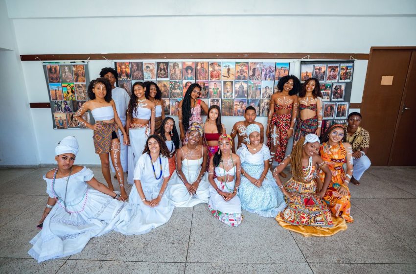  Alunos protagonizam mostra de fotografia sobre Consciência Negra e ancestralidade