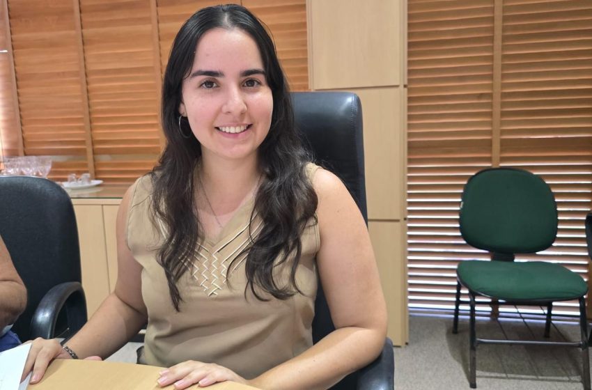  Tamires Andrade celebra avanço histórico na alfabetização e destaca protagonismo das escolas de Lauro de Freitas