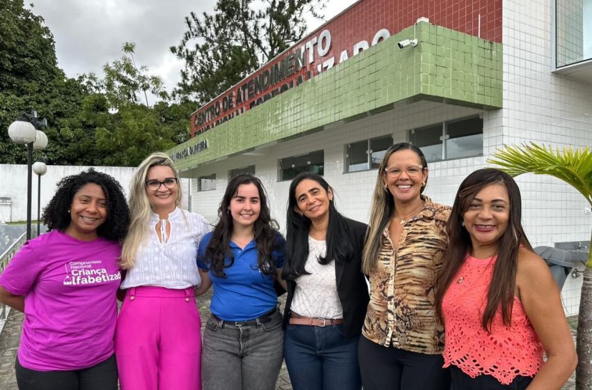  Secretária Tamires Andrade lidera visita técnica e reforça compromisso de Lauro de Freitas com a inclusão educacional