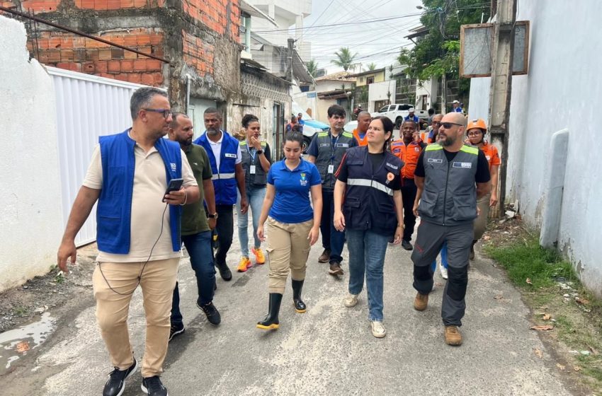  Gestão Débora Regis atua integralmente na proteção das famílias de Lauro de Freitas