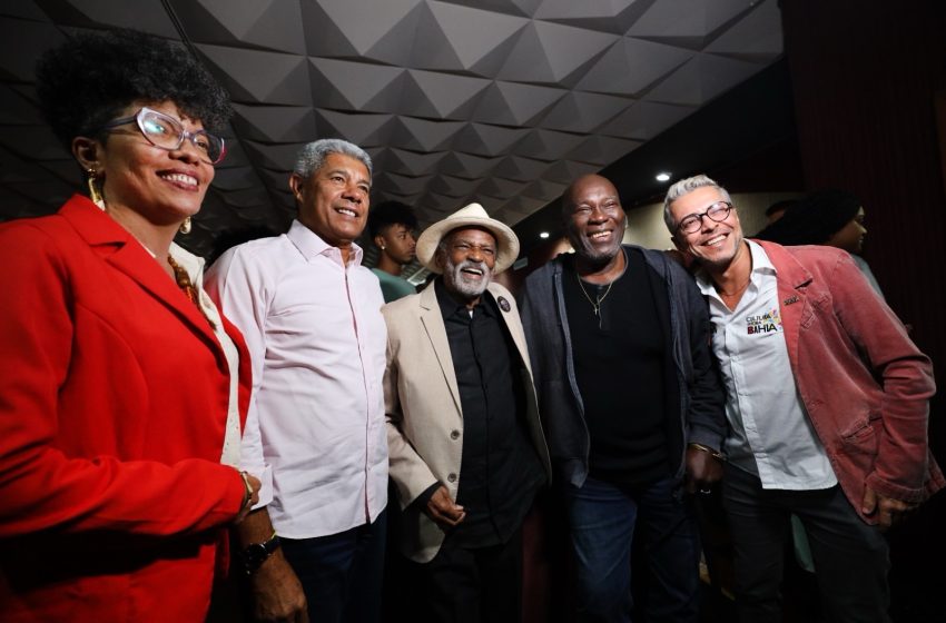  Governador participa de sessão especial do filme Malês durante o Novembro Negro