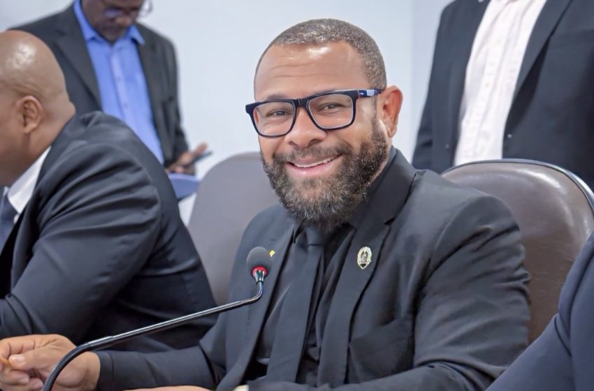 Presidente da Câmara parabeniza o Carcará Bike Clube por representar Lauro de Freitas no desafio Maceió–Aracaju