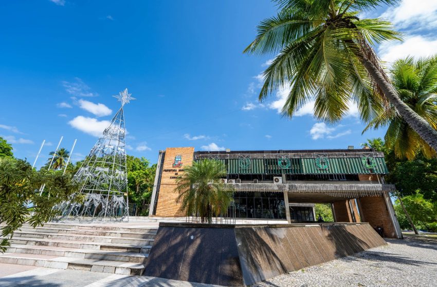  Prefeitura antecipa pagamento do 1/3 de férias dos servidores da Educação de Camaçari