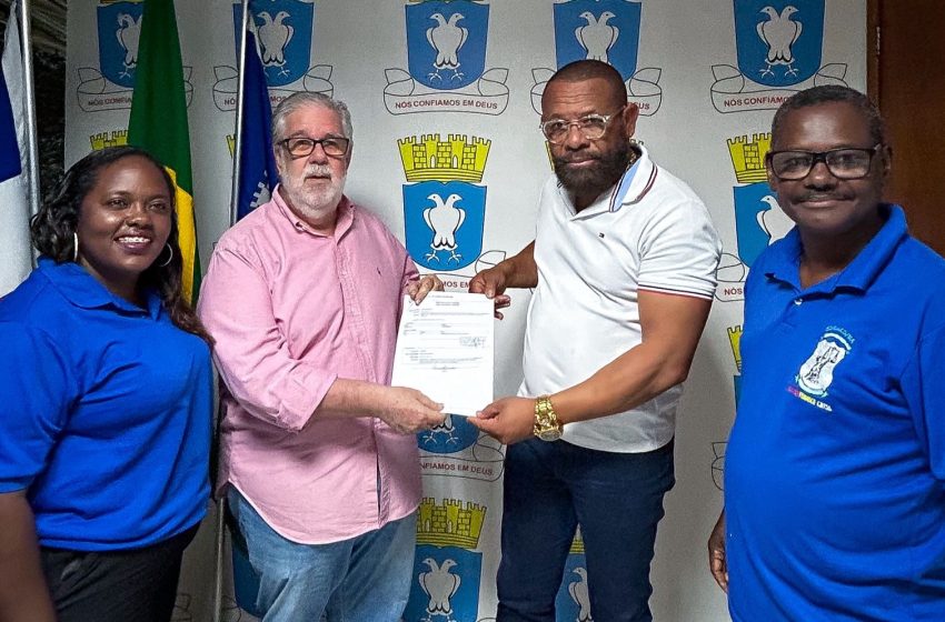 Juca recebe do Executivo PL do Incentivo Financeiro Adicional para agentes de saúde e endemias