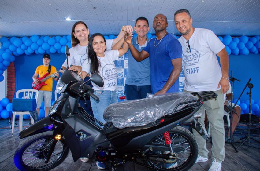 Débora Regis participa de festa dos Agentes de Saúde e Endemias e celebra conquistas históricas da categoria