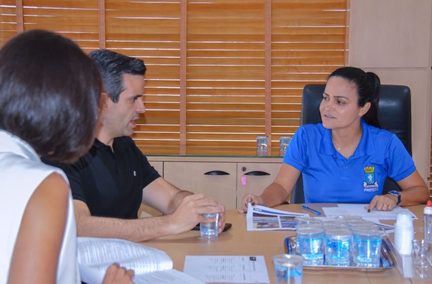 Débora Regis fortalece diálogo com a Construtora Tenda e amplia foco em contrapartidas sociais para Lauro de Freitas