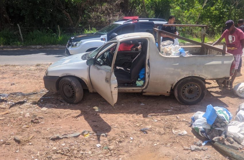  Prefeitura flagra descarte irregular de entulho e aplica multa no Bambuzal