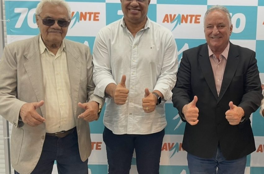  César Grandão celebra apoio de Ronaldo Carletto e confirma pré-candidatura a deputado estadual: “Está firme e forte”